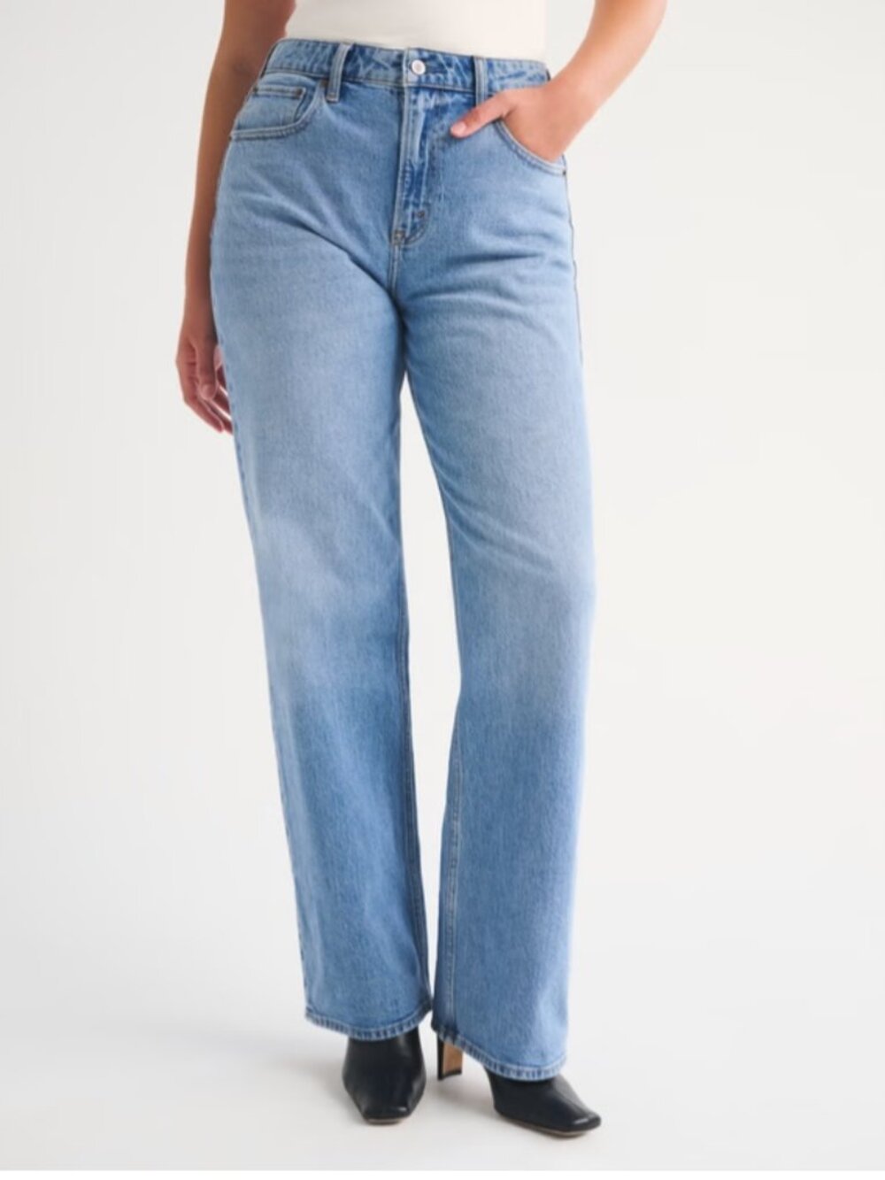 Abercrombie & Fitch Curve Love High Rise 90s Relaxed Jean Sz 35 Regular